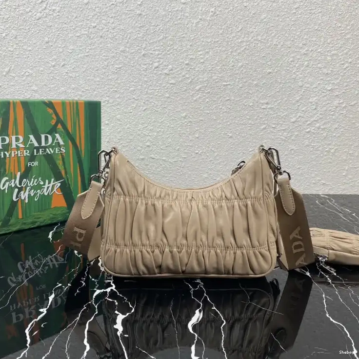Prada Bags 2104DJ0033 0804